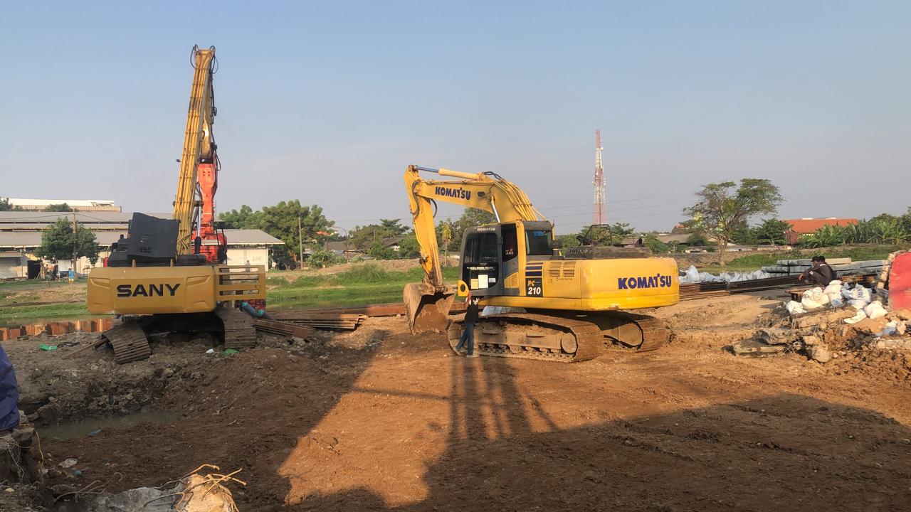 sewa excavator samarinda